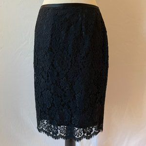 Ann Taylor Black Lace Floral Lined Pencil Skirt – Size 6